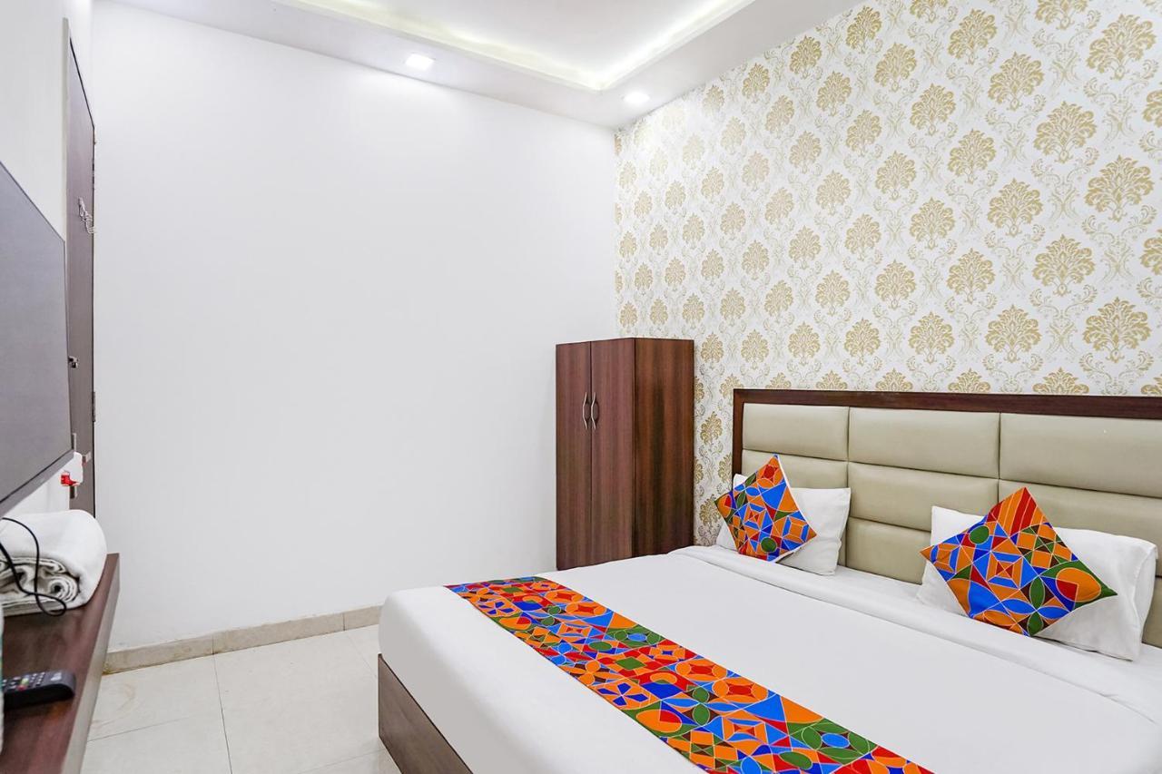 Fabhotel Swess Agra  Extérieur photo